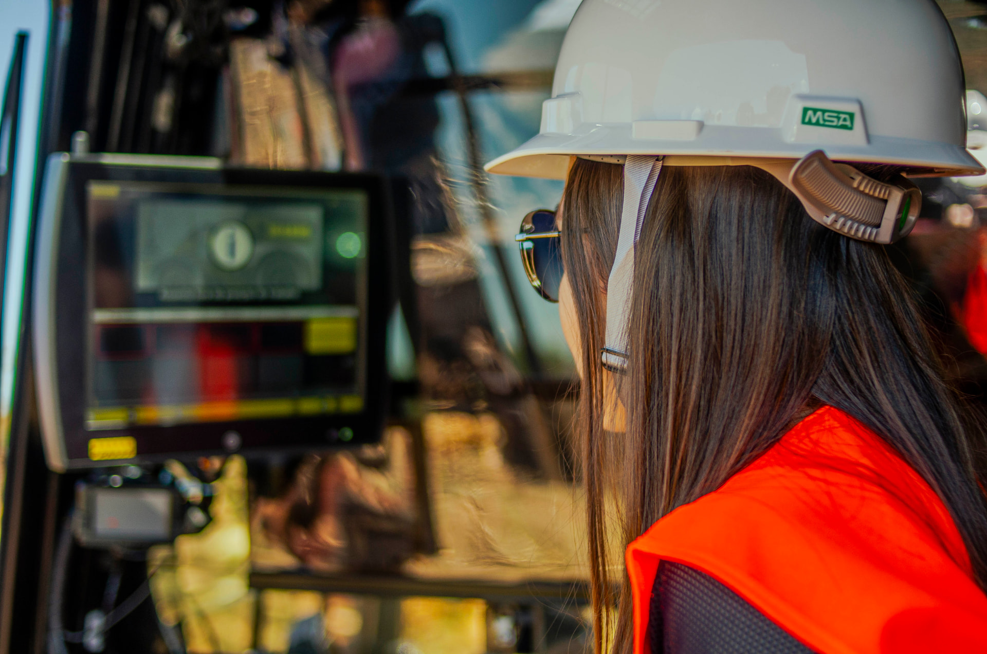 Forwarder — Computador de bordo e posto de operação